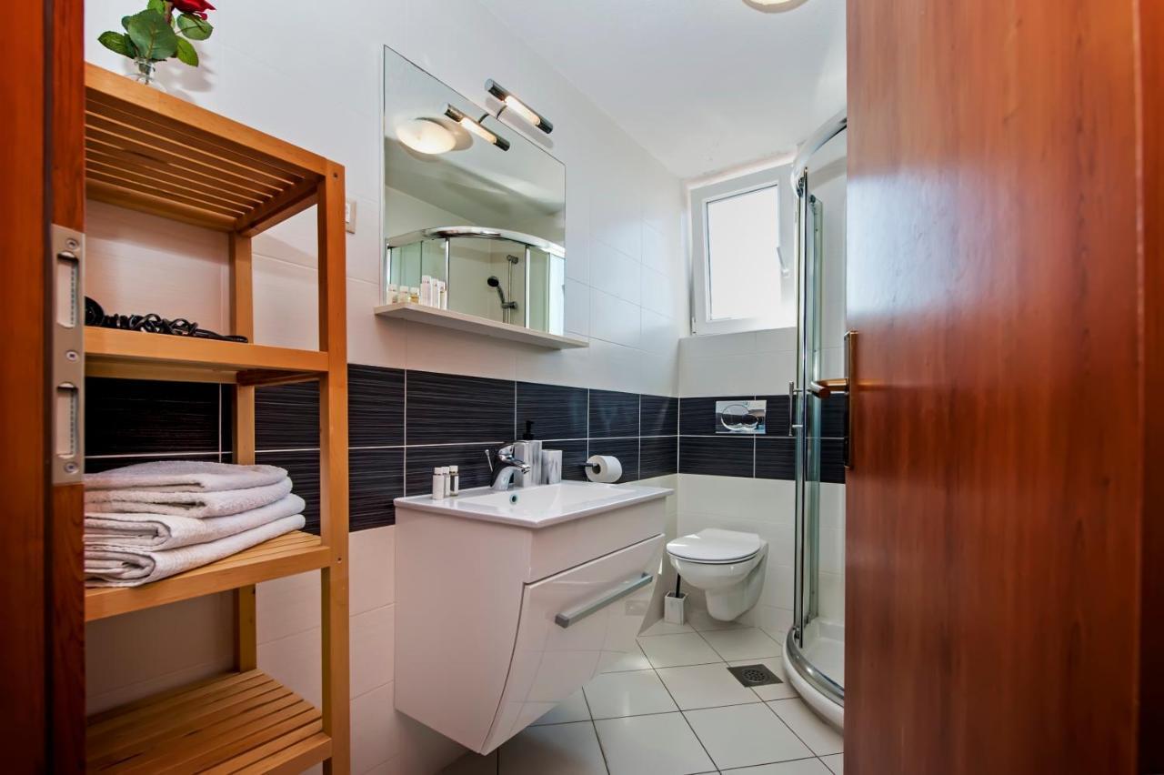 Apartments Vanda Rovinj Luaran gambar