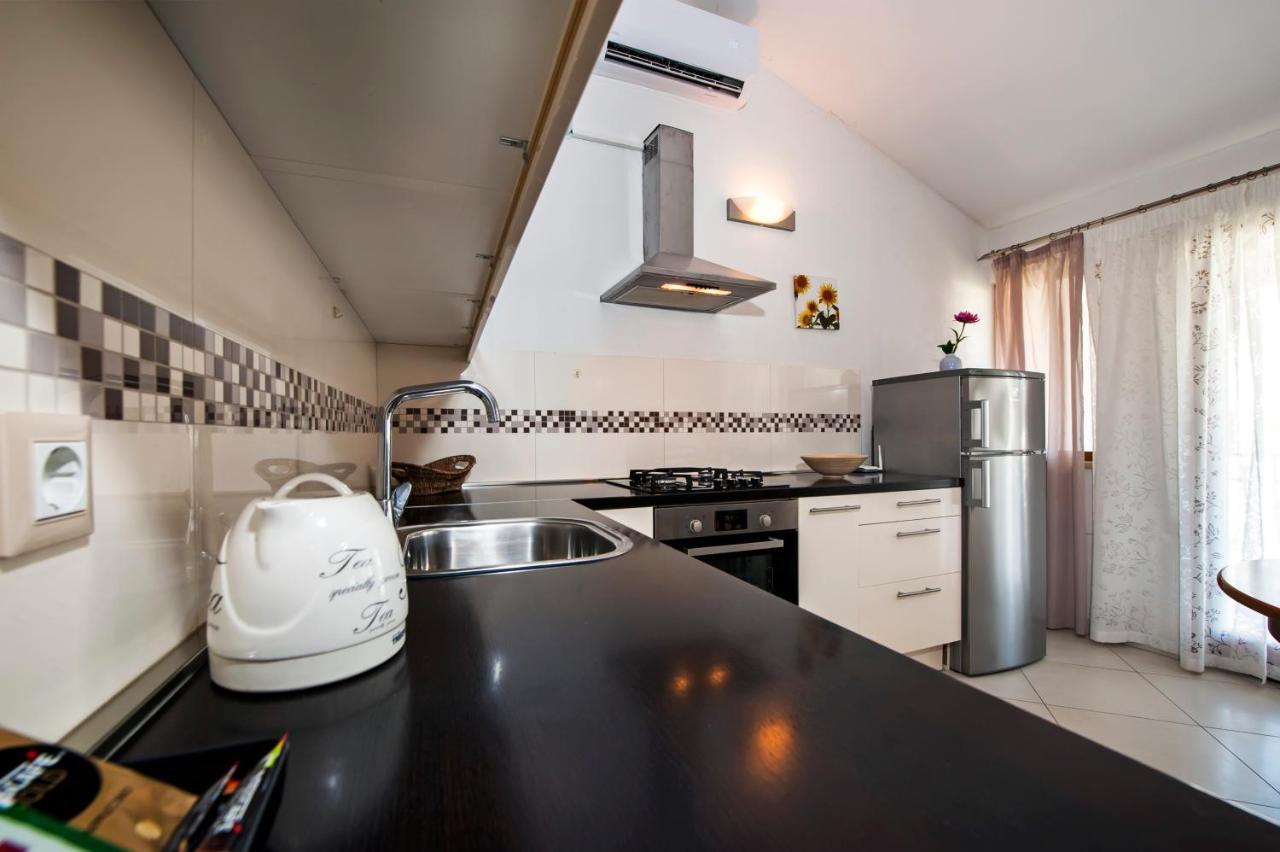 Apartments Vanda Rovinj Luaran gambar